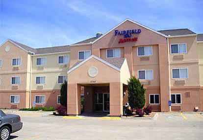 Baymont By Wyndham Salina Hotel Ngoại thất bức ảnh